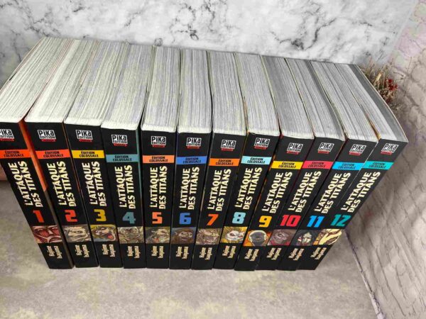 L'Attaque Des Titans : Édition Colossale -Integrale - 12 Tomes