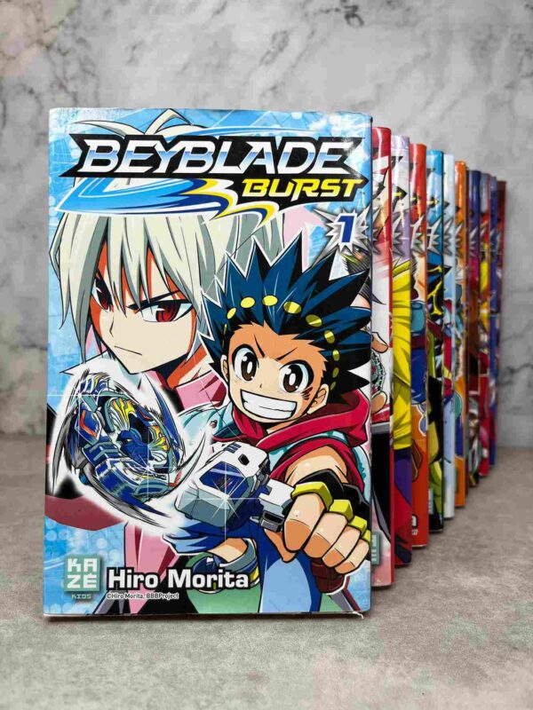 Bien qu'il soit encore un débutant, Valt Aoi est déjà un véritablepassionné de toupies Beyblade ! Il vient de s'inscrire au Tournoi desDistricts car