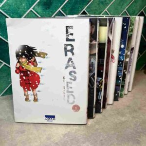 2006. Aspirant mangaka dont la carrière peine à décoller, Satoru Fujinuma travaille comme livreur de pizzas pour joindre les deux bouts. Effacé et peu