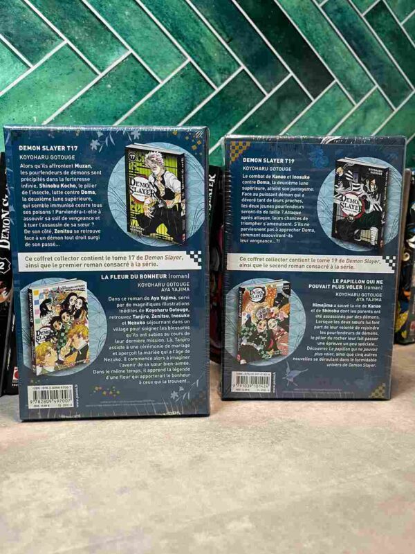 Demon Slayer  : Collection Complète - 23 Tomes ( 5 coffrets collectors neuf  )