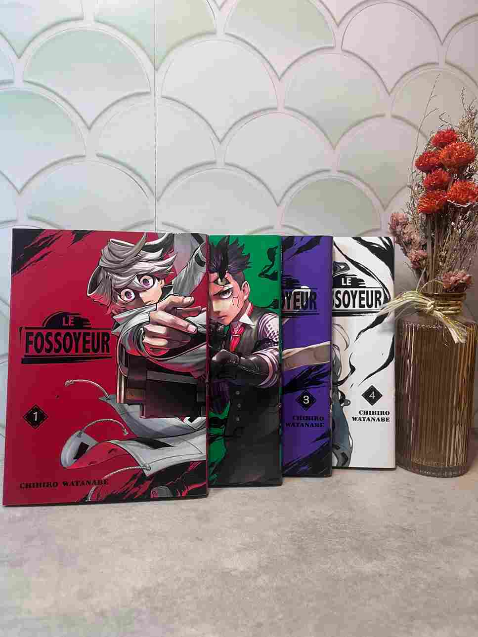 "On ne peut les sauver, qu'en les tuant."Les "possédés" sont des humains hantés par des esprits. On dit que ceux, qui ont vu leur âme se faire corrompre