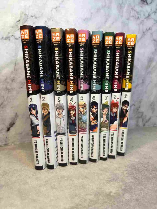 Shikabane Hime  : Tomes du 1 au 9