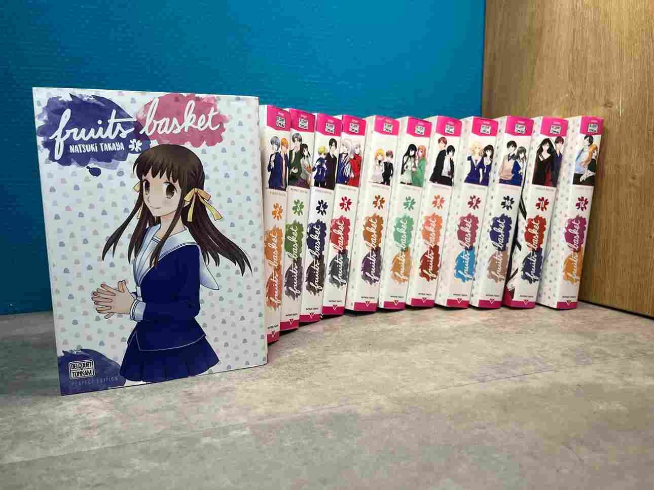 Tohru, orpheline de seize ans, a décidé d'être totalement indépendante. Elle installe une grande tente au milieu d'un terrain en friche. Malheureusement, le