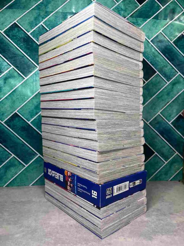 Blue Lock : Tomes 1 a 19 + Tome 1 Episode  Nagi  ( Collector tome 16 )