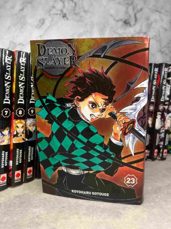 Demon Slayer  : Collection Complète - 23 Tomes ( Tome 23 collector + School Days )