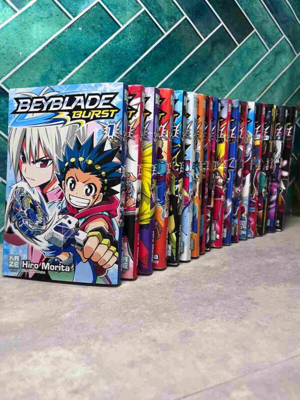 Bien qu'il soit encore un débutant, Valt Aoi est déjà un véritablepassionné de toupies Beyblade ! Il vient de s'inscrire au Tournoi desDistricts car