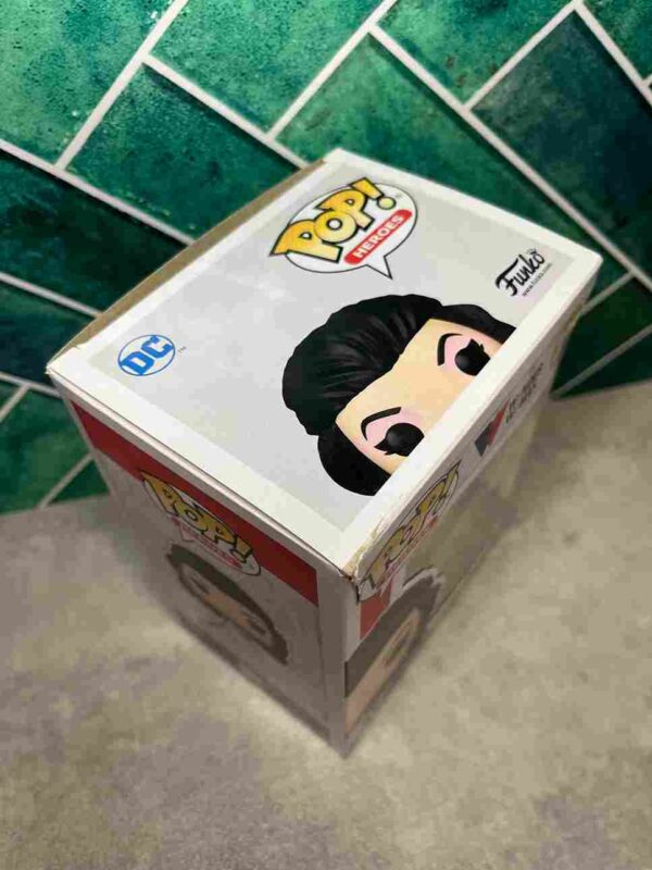 Funko Pop :  382 - Wonder Woman / Ultra Mod secret agent