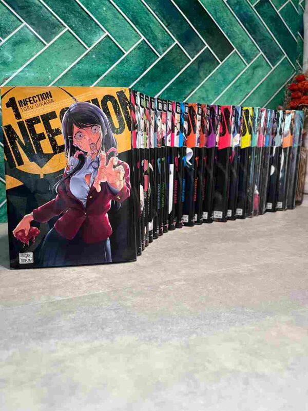 Des lycéens jouent à s'enfermer en couple dans la réserve du gymnase. Quand le tour d'Haruki et Kirara se termine, personne ne vient les délivrer. Inquiets