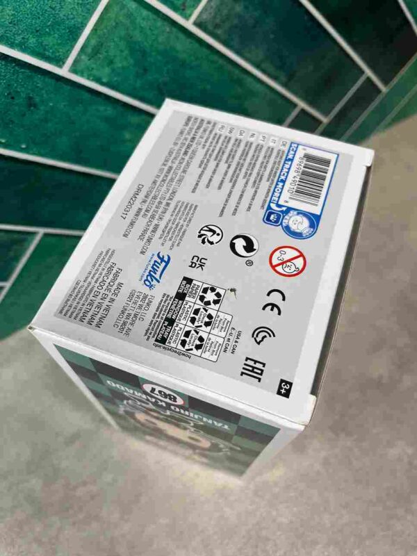 Funko Pop :   867 Demon Slayer / Tanjiro kamado