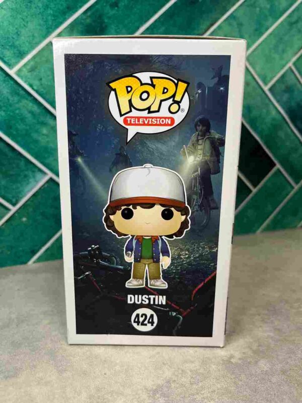 Funko Pop :   424   Stranger Things Netflix  /  Dustin