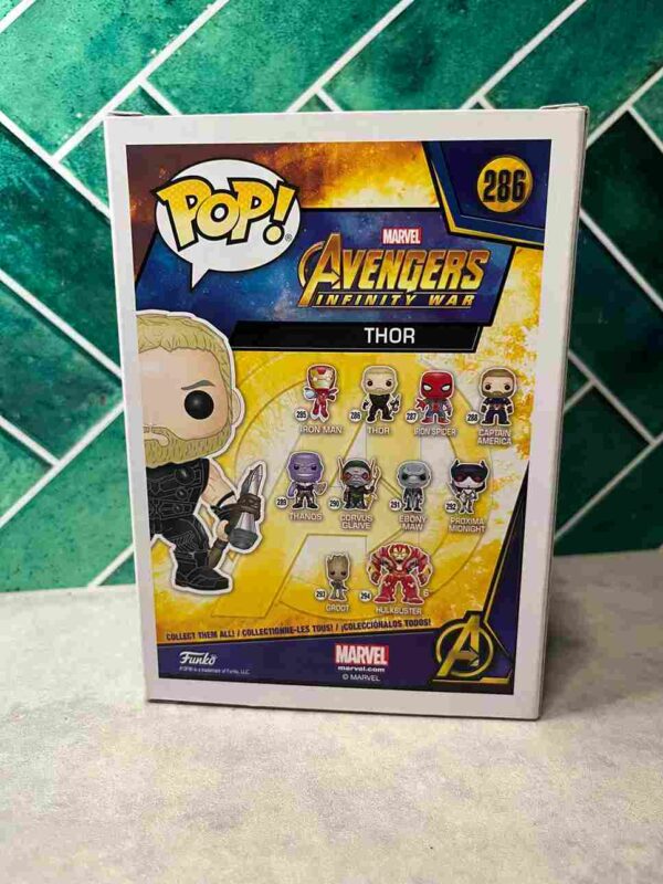 Funko Pop :    286    Avengers Infinity War  / Thor