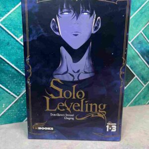 Lorsque d'étranges portails sont apparus aux quatre coins du monde, l'humanité a dû trouver une parade pour ne pas finir massacrée entre les griffes