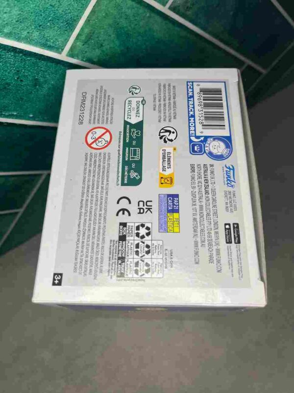 Funko Pop : 353  Pokemon  /  Pikachu  - Special Édition Funko