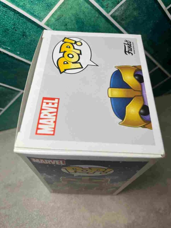 Funko Pop :  533  Marvel  /  Thanos Holiday