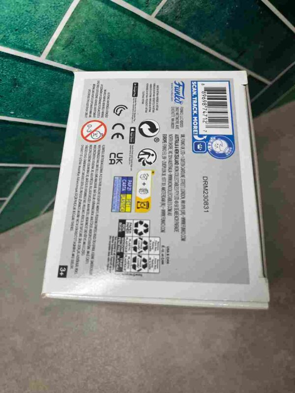 Funko Pop :    1471  One Piece /  Chopperemon   - Exclusive Flocked