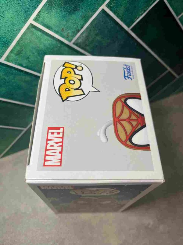 Funko Pop :    939   Marvel / Gingerbread  Spider - Man