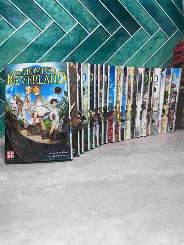 Emma, Norman et Ray coulent des jours heureux à l'orphelinat Grace Field House. . Mais tout bascule le soir où ils découvrent l'abominable réalité ..