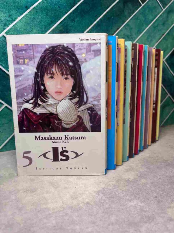 Ichitaka Seto est un lycéen de seize ans. Il est secrètement amoureux d'une jeune et jolie fille de sa classe, Iori. Mais, cette dernière, après avoir
