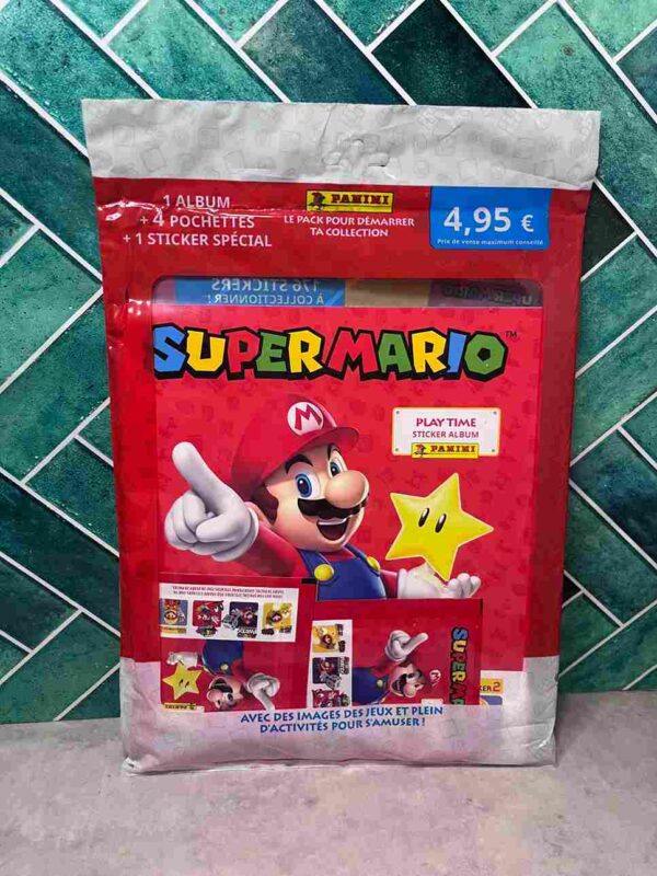Super Mario : Découvre l’album et 4 pochettes soit 20 stickers à coller + 1 sticker en Édition Limitée parmi les 5 disponibles en aléatoire !