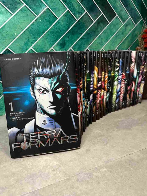 La population terrienne en constante augmentation épuise toujours plus les ressources de sa planète. Seule solution pour éviter l'extinction : faire ....