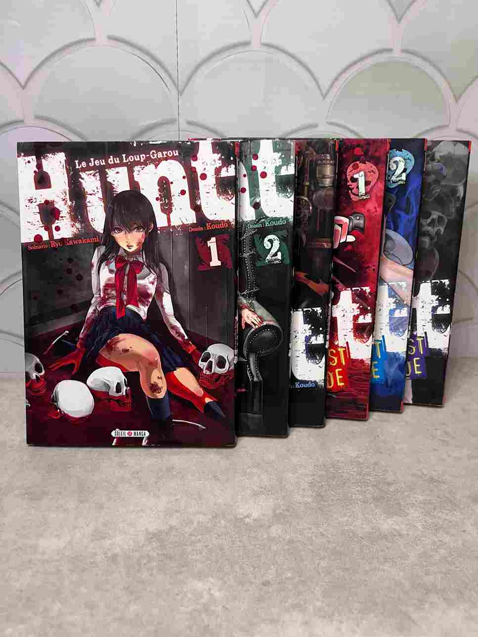 Un soir, Airi Nishina, en deuxième année de lycée, se fait enlever par un groupe inconnu. À son réveil, elle se retrouve enfermée dans une étrange pièce