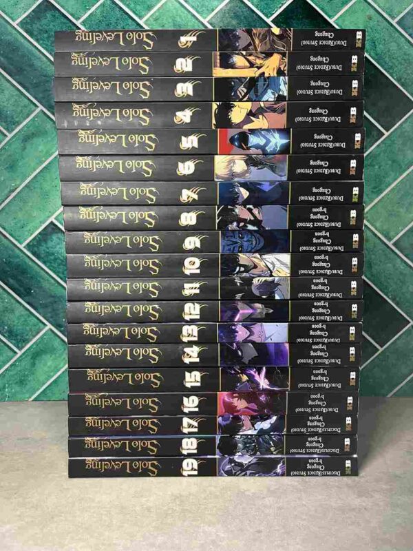 Solo Leveling  :  Collection Complète  - 19 Tomes ( comme neuf )
