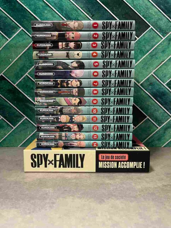 Spy X Family : Collection Complète - 14 Tomes + Jeu de Société neuf