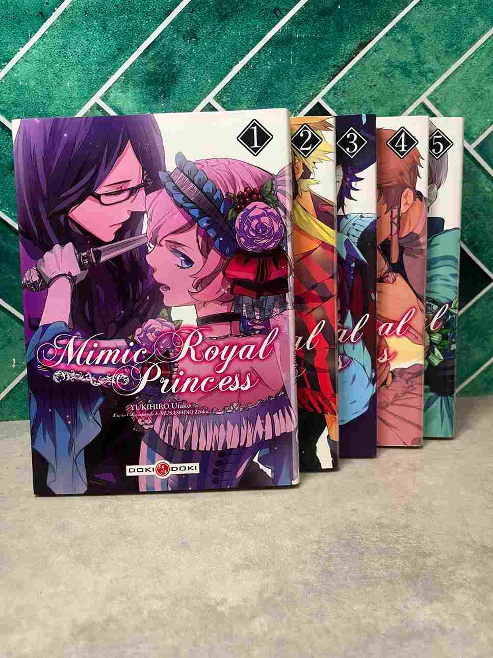 Il était une fois un pays gouverné par une reine où les femmes étaient respectées et les hommes méprisés. Jeune orphelin turbulent, Albert vit dans un