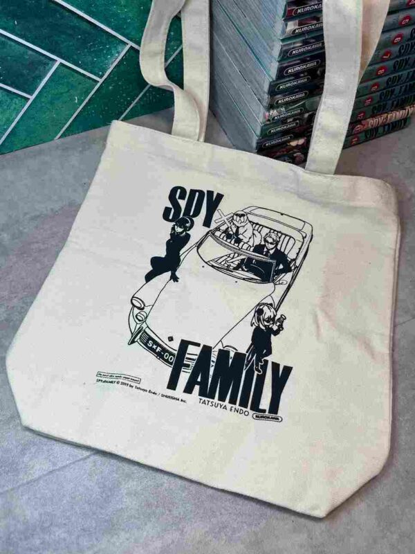 Spy X Family : Collection Complète - 15 Tomes ( Coffret 11 et 15 collector + 13 collector )