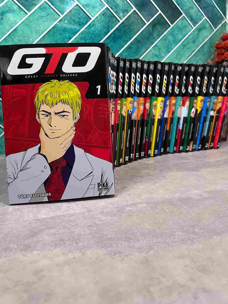 Rarement professeur aura réussi à être aussi populaire... GTO (Great Teacher Onizuka), c'est pourtant avant tout l'histoire d'un loser. Ancien chef