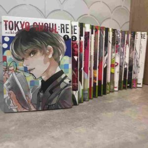 À Tokyo, sévissent des goules, monstres cannibales se dissimulant parmi les humains pour mieux s'en nourrir. Étudiant timide, Ken Kaneki est plus intéressé.