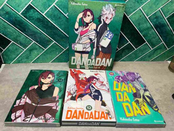 Dandadan : Collection Complète - 19 Tomes ( 4 tomes collectors)