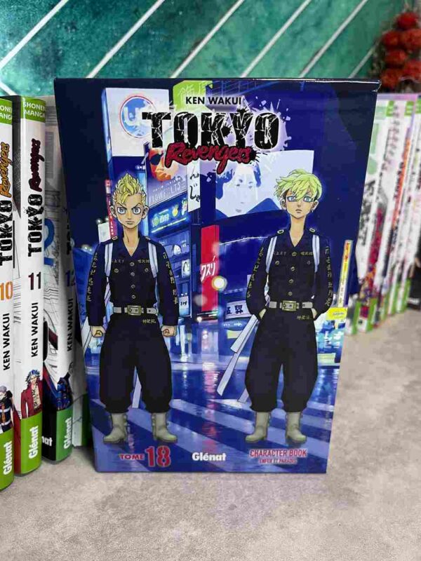Tokyo Revengers  : Collection Complète - 31 Tomes ( 18/ 23 / 28 et 31 Collector )