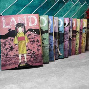 Dans une communauté appelée «Notre Monde», les Kamis, dieux protecteurs géants, surveillent étroitement leurs habitants qui les craignent plus que tout.