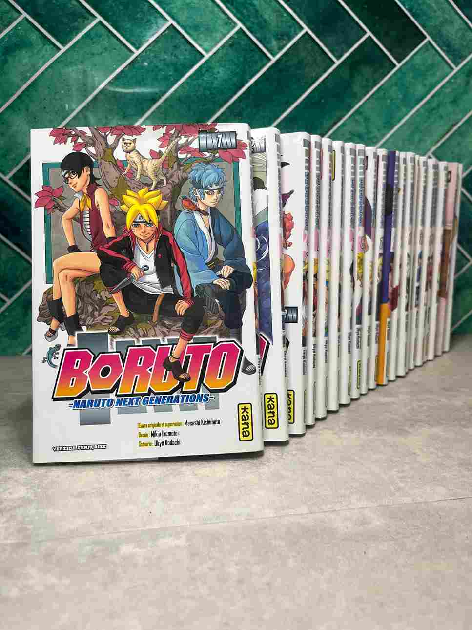 UNE NOUVELLE GÉNÉRATION DE NINJAS DÉBARQUE À KONOHA !Les grands affrontements dans le monde des ninjas appartiennent désormais au passé.