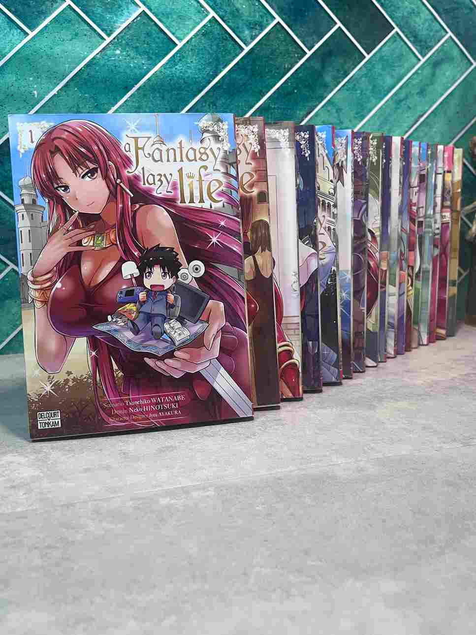 Zenshirô Yamai est un employé ordinaire cumulant les heures supplémentaires. Un jour, il se retrouve invoqué dans un autre monde par une reine à la