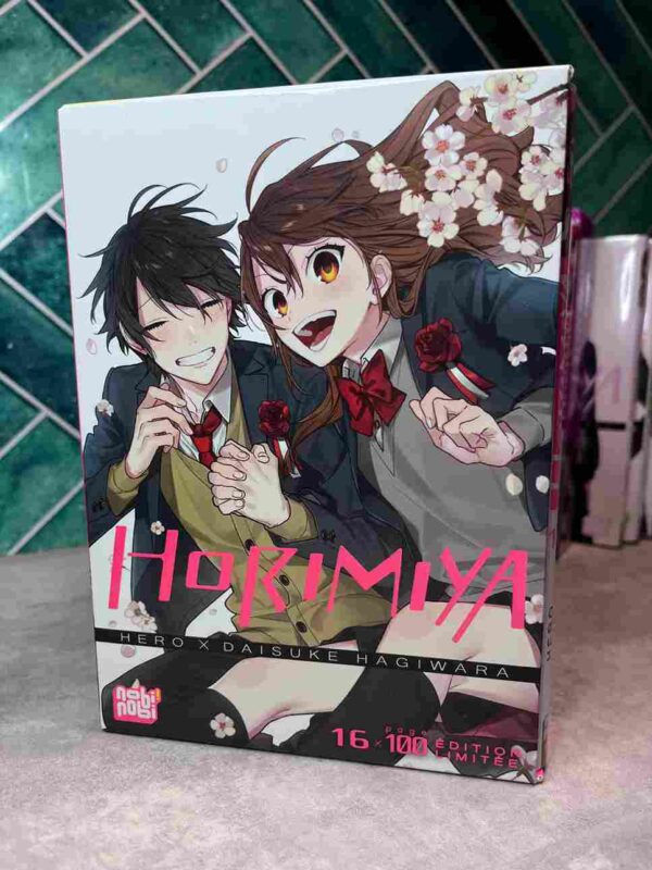 Horimiya : Collection Complète - 17 Tomes ( 9 +11 et 16 Coffret Collector )