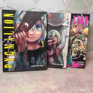 Le lycéen Keigo Ayahara et son petit frère Makoto sont invités à un festival de mascottes à Osaka. Ce même festival se déroule dans tout le pays. Keigo, peu