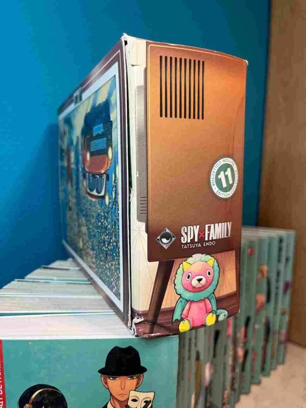 Spy X Family : Collection Complète - 17 Tomes ( Roman - 11 Collector )