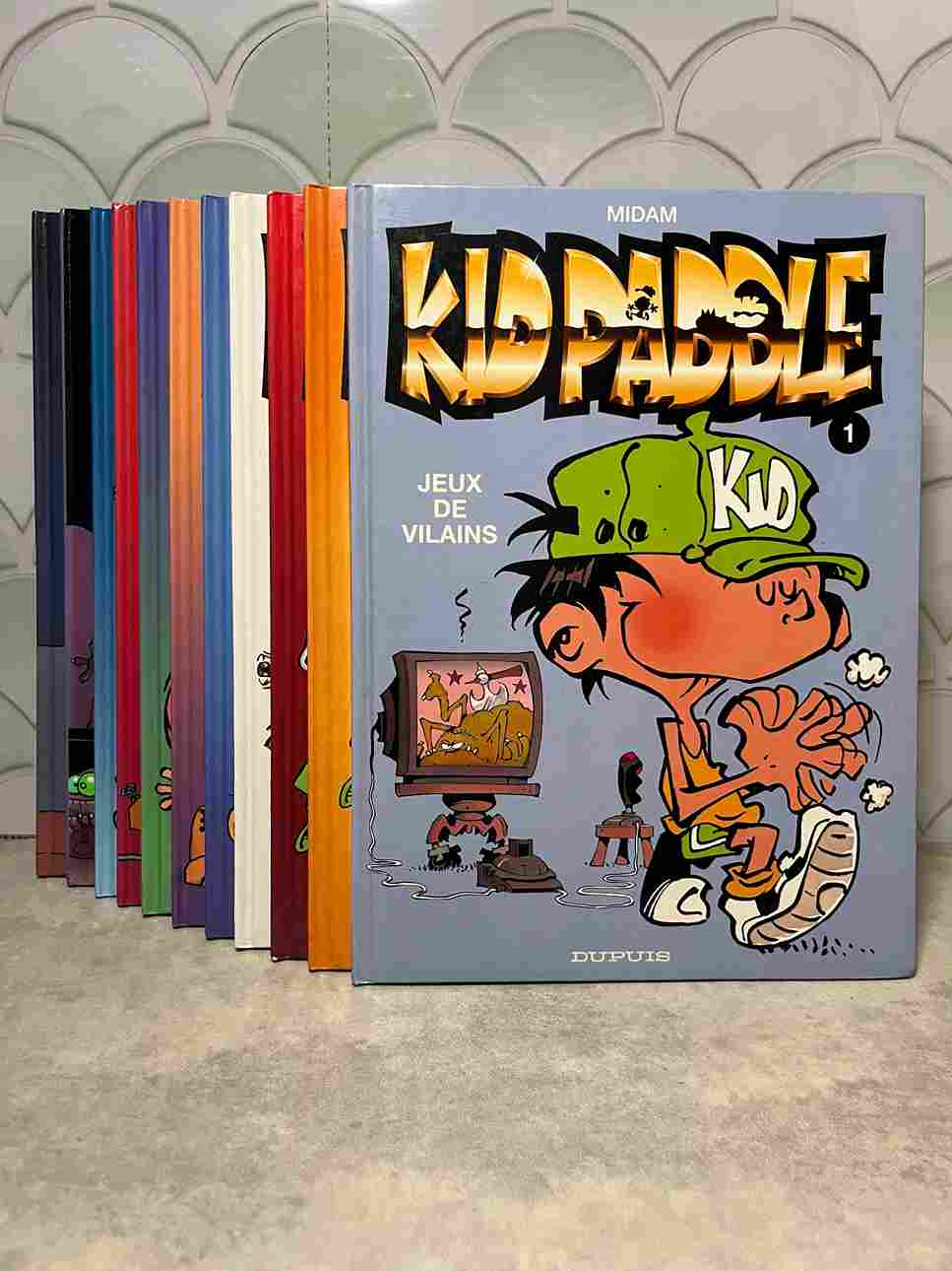 Kid Paddle - Elle met en scène un jeune garçon passionné de jeux vidéo et de monstres qui mélange souvent le monde réel avec ses univers virtuels !