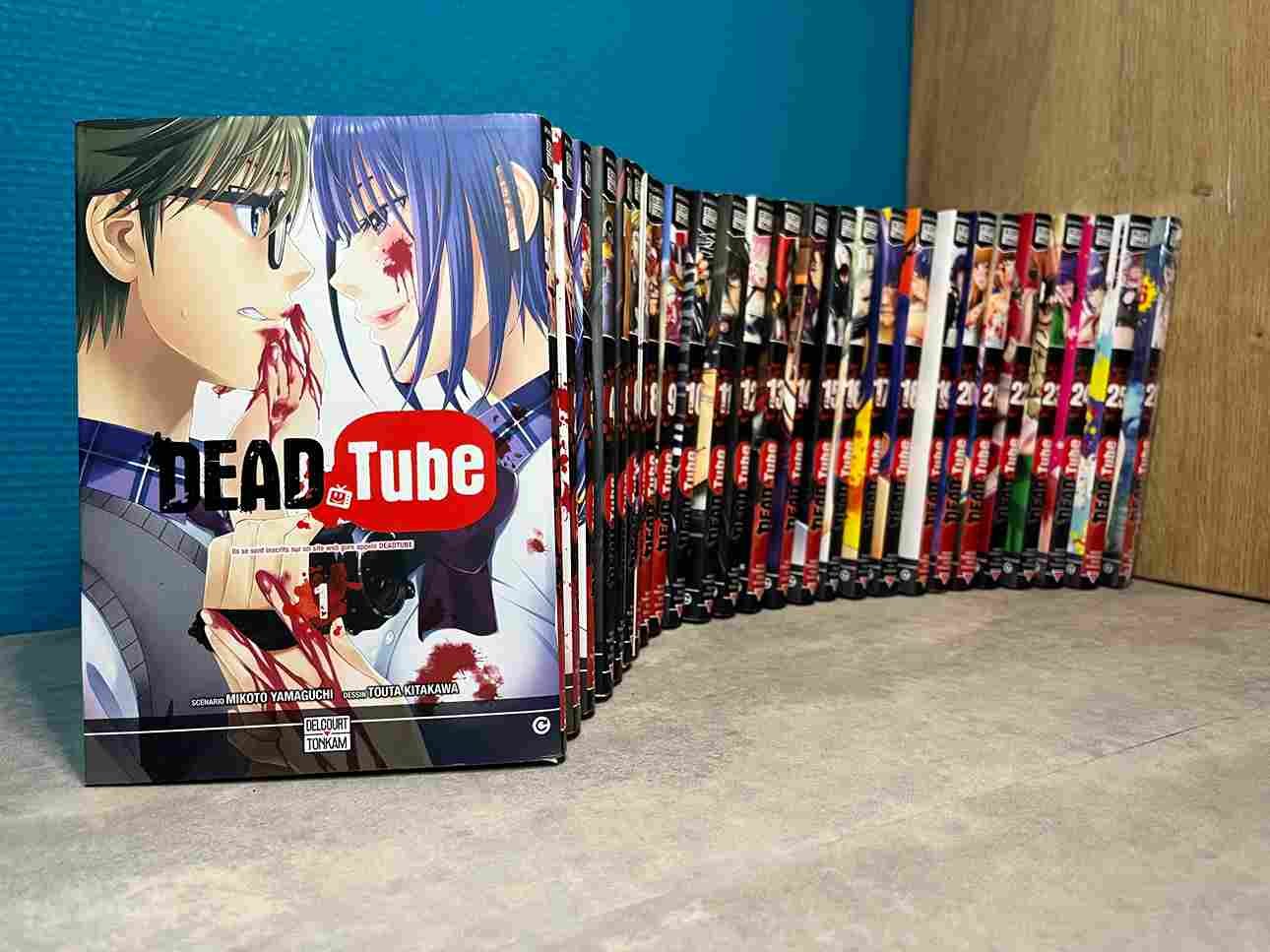 Prêt à tout pour devenir riche et célèbre ? Deadtube est fait pour vous ! Tuez, filmez et c'est gagné... ou vous mourrez ! Titre réservé à un public averti